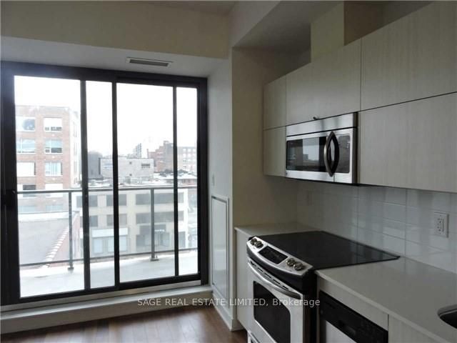 32 Camden St, unit 607 for rent