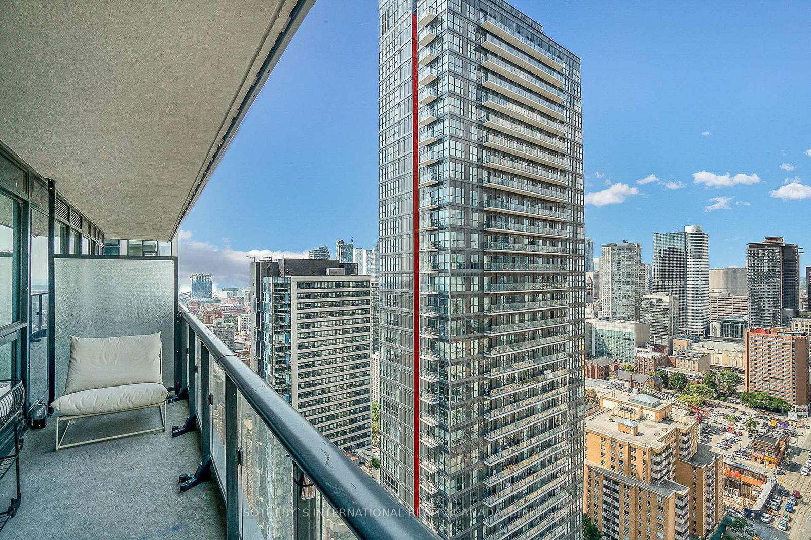 251 Jarvis St, unit 3206 for rent