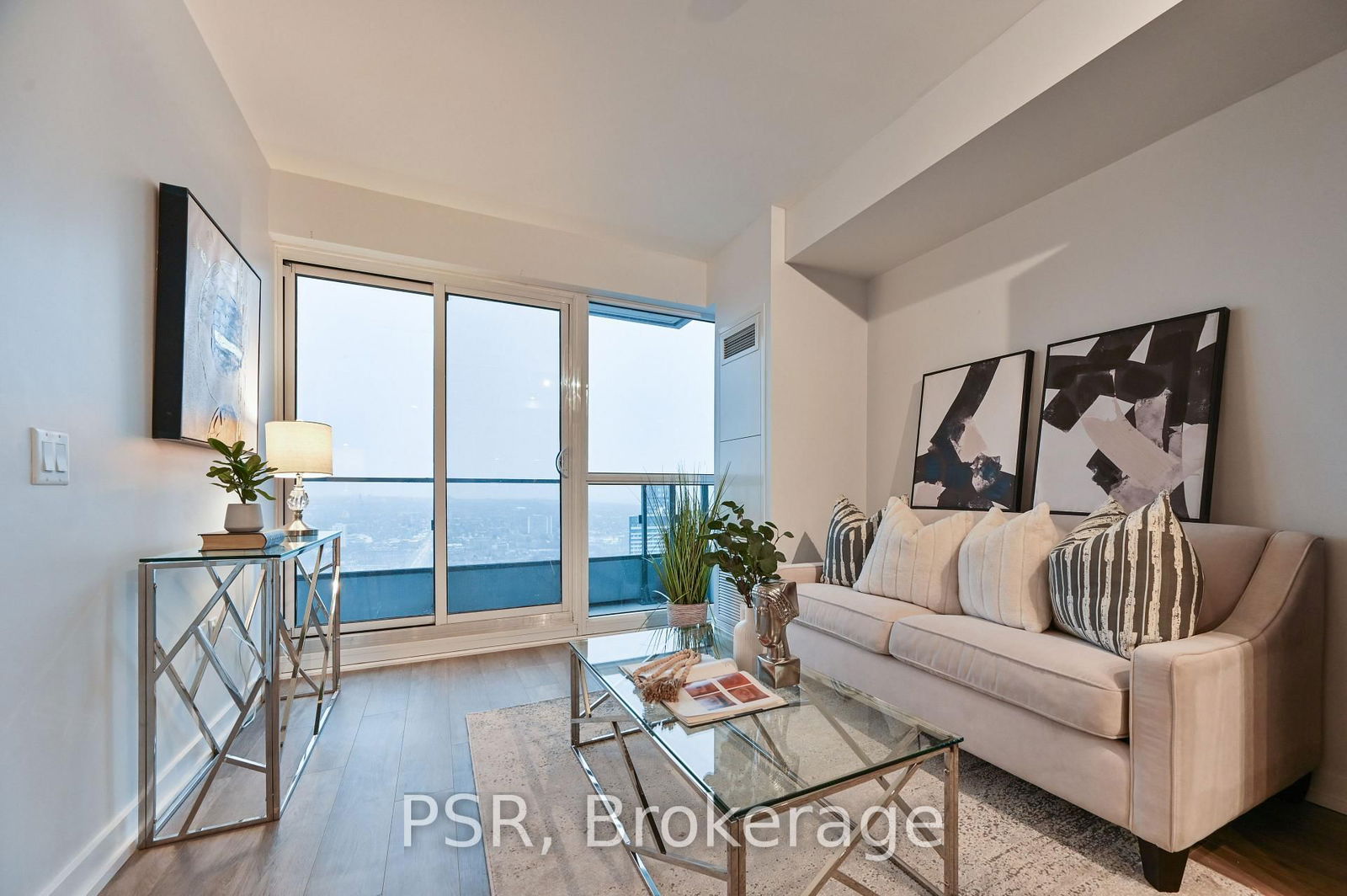 395 Bloor St E, unit 4409 for sale