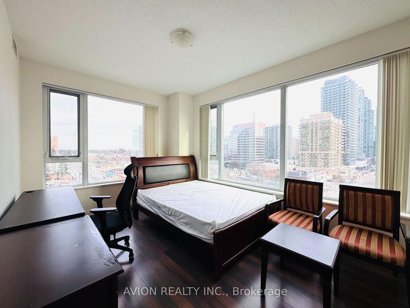 68 Canterbury Pl, unit Masterbedroom 702 for rent