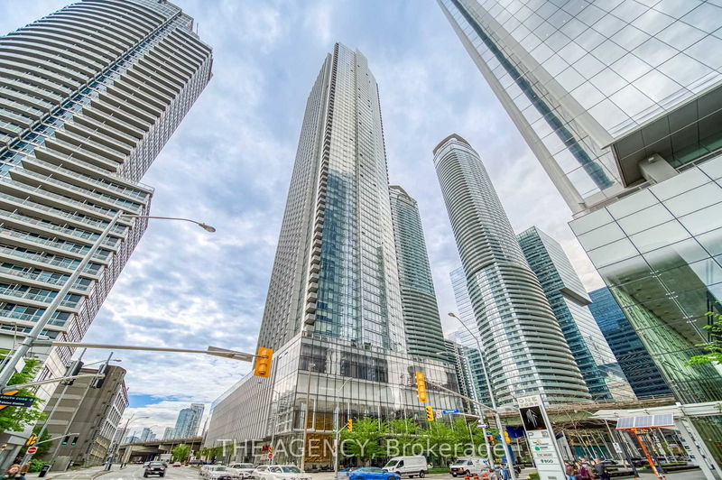 10 York St, unit 3303 for sale