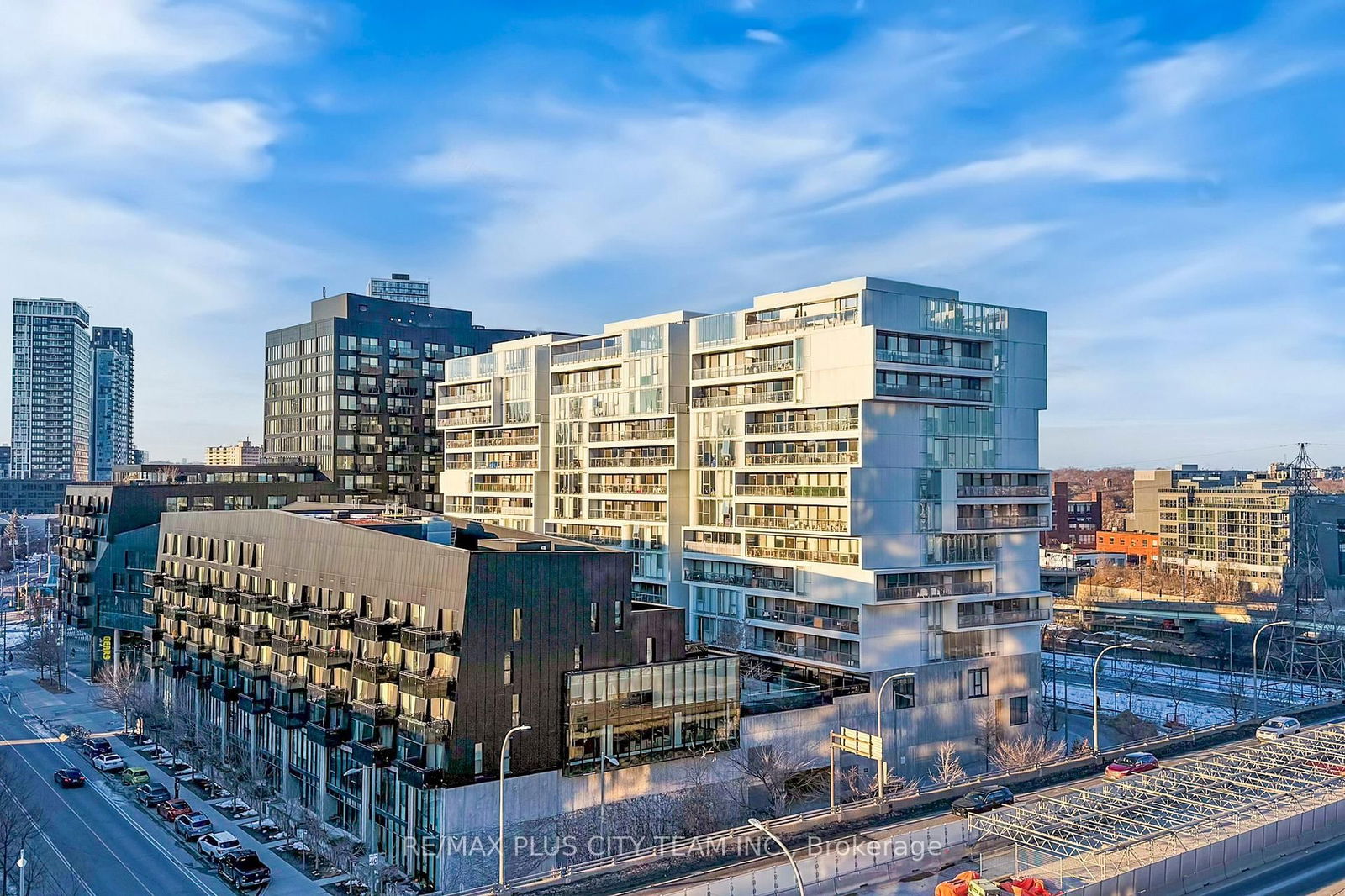 Harris Square Condos, Downtown, Toronto