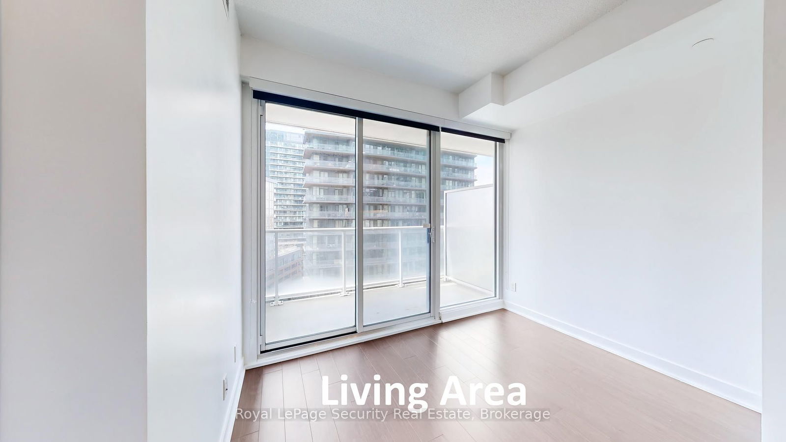 19 Bathurst St, unit 1216 for sale