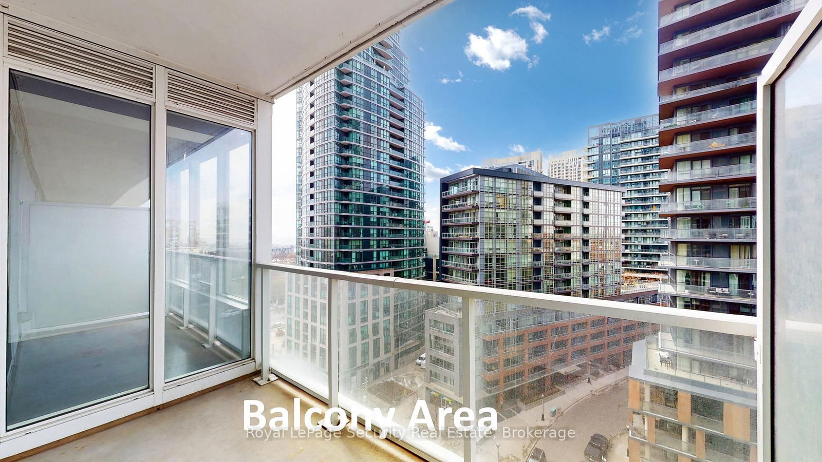 19 Bathurst St, unit 1216 for sale