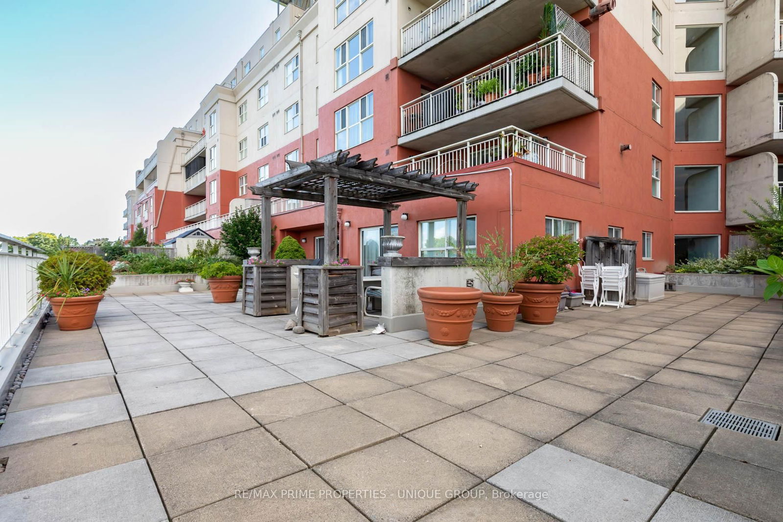 Courtyards of Concorde Condos, North York, Toronto