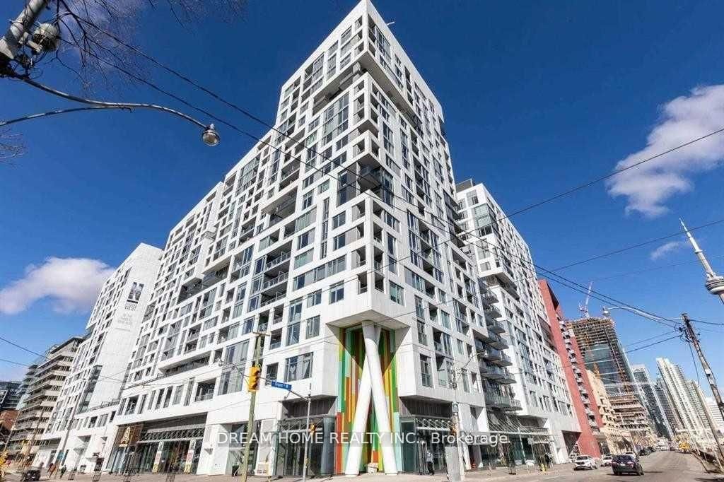 576 Front St W, unit 601 for rent