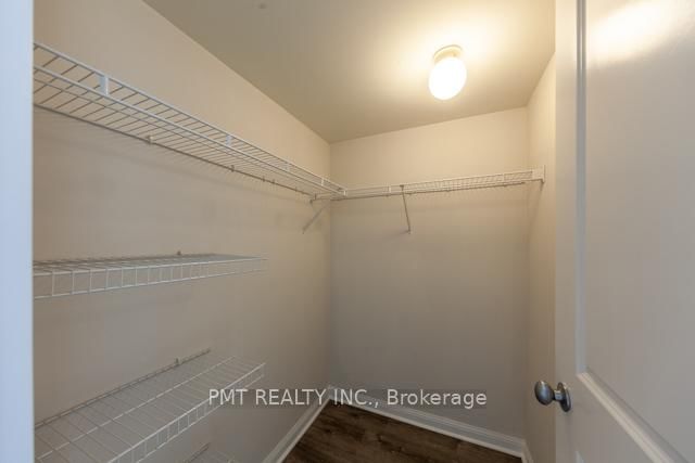 11 St Joseph St, unit 1408 for rent