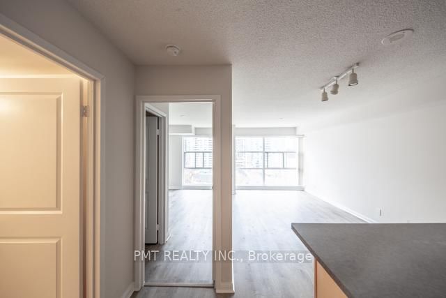 11 St Joseph St, unit 1408 for rent