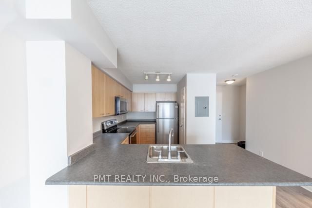 11 St Joseph St, unit 1408 for rent