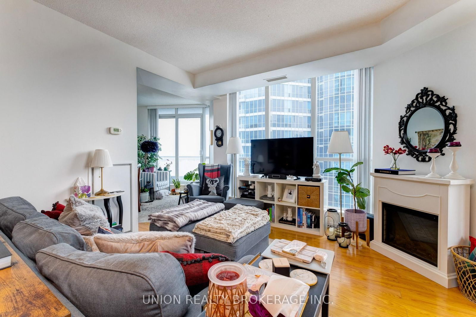 8 York St, unit 2612 for rent