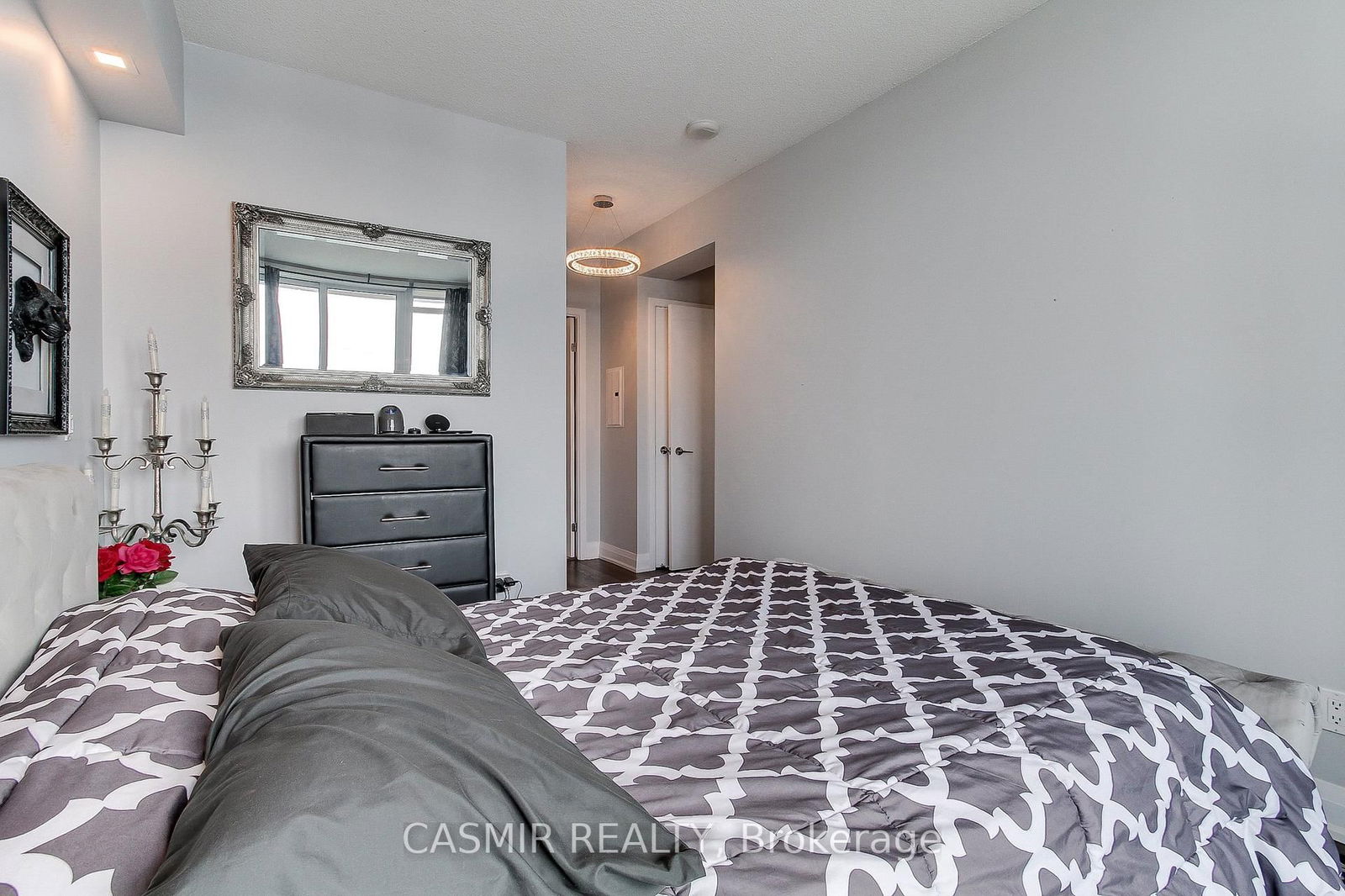 215 FORT YORK Blvd N, unit 707 for sale