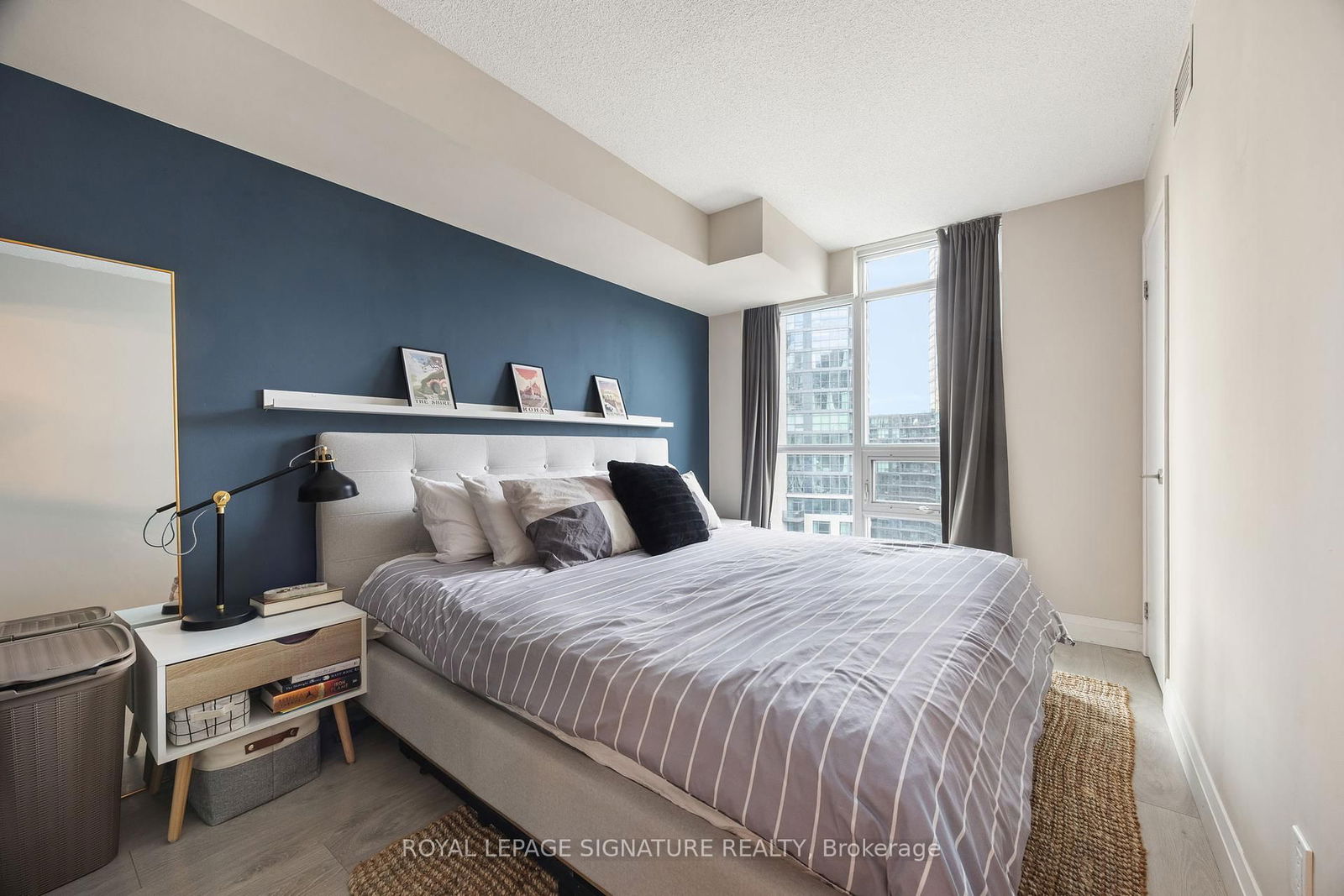 209 Fort York Blvd, unit 1074 for rent