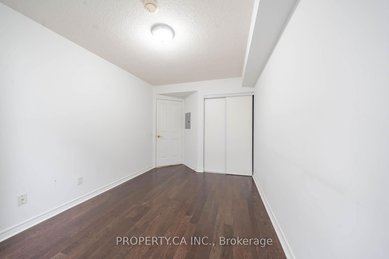 152 St Patrick St, unit 606 for rent