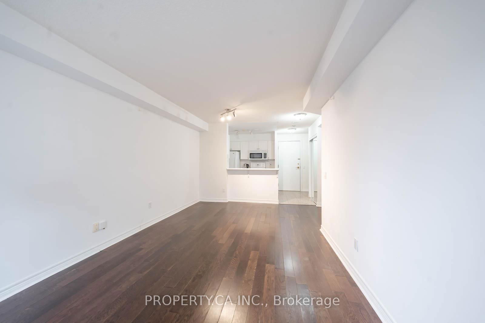 152 St Patrick St, unit 606 for rent