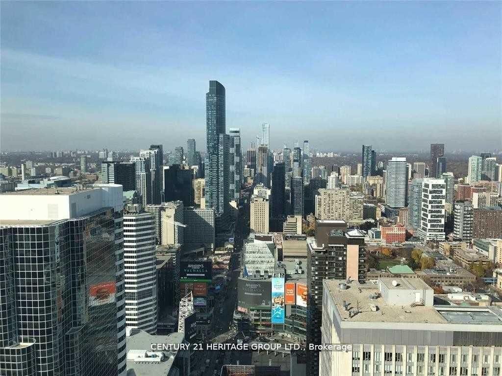 197 Yonge St, unit 4614 for rent