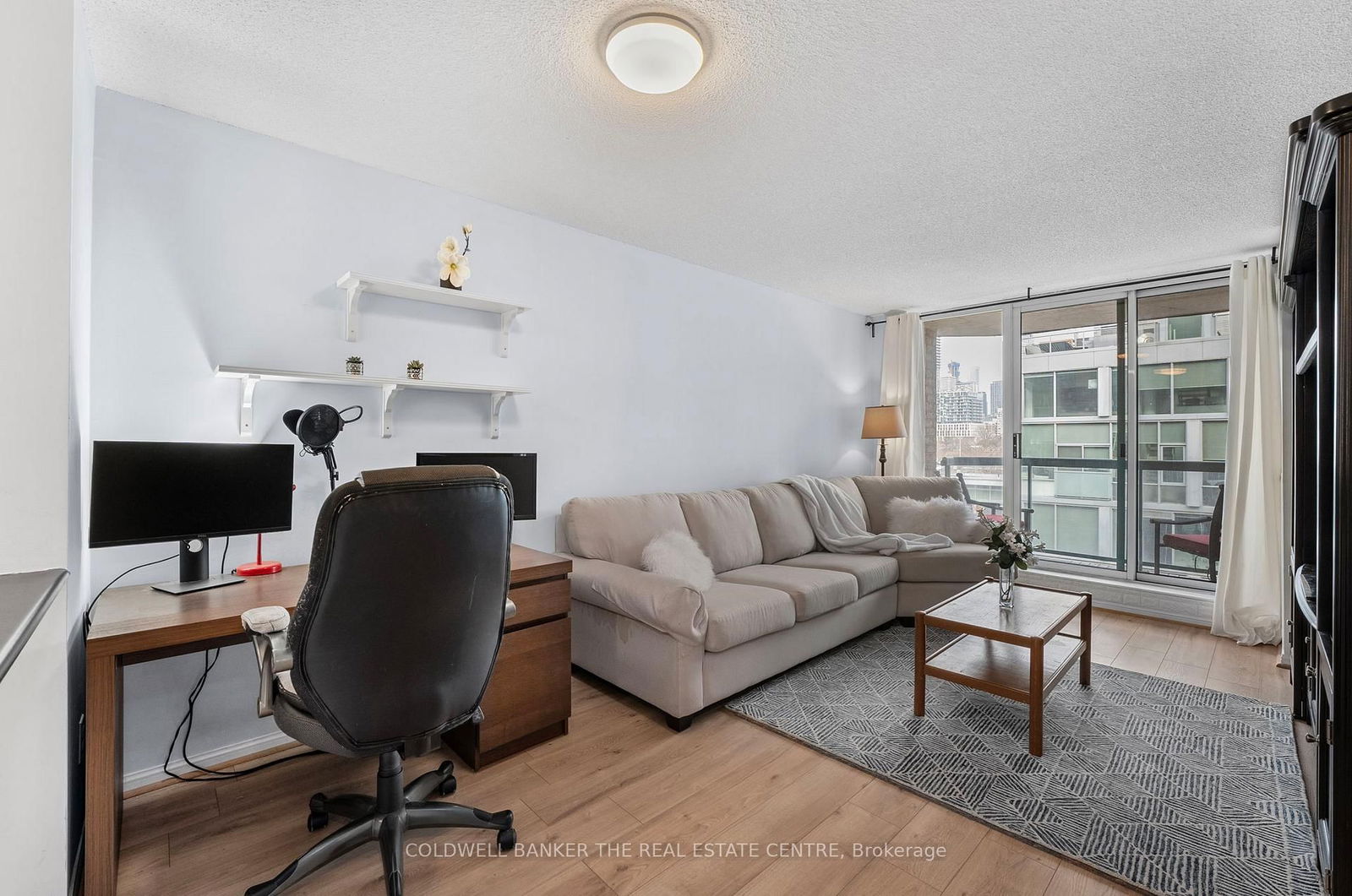 311 Richmond St E, unit 704 for sale