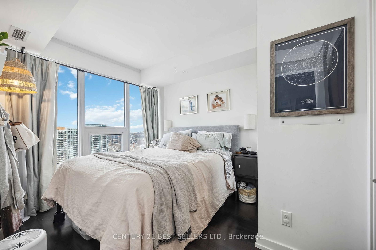 19 Western Battery Rd, unit 2509 for sale