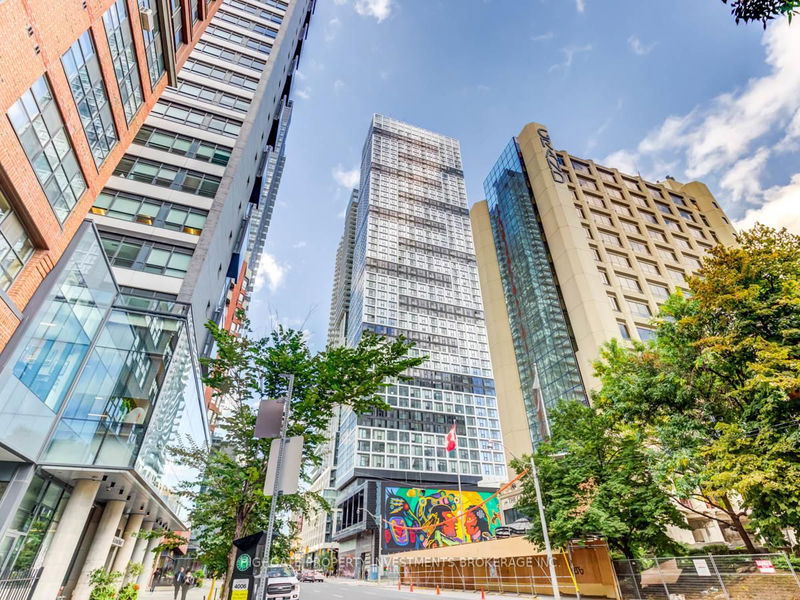 181 Dundas St E, unit 2910 for rent