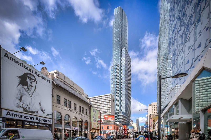 386 Yonge St, unit 4105 for rent