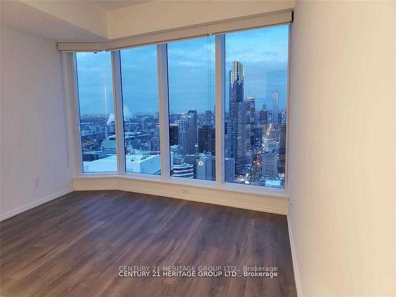 197 Yonge St, unit 4614 for sale