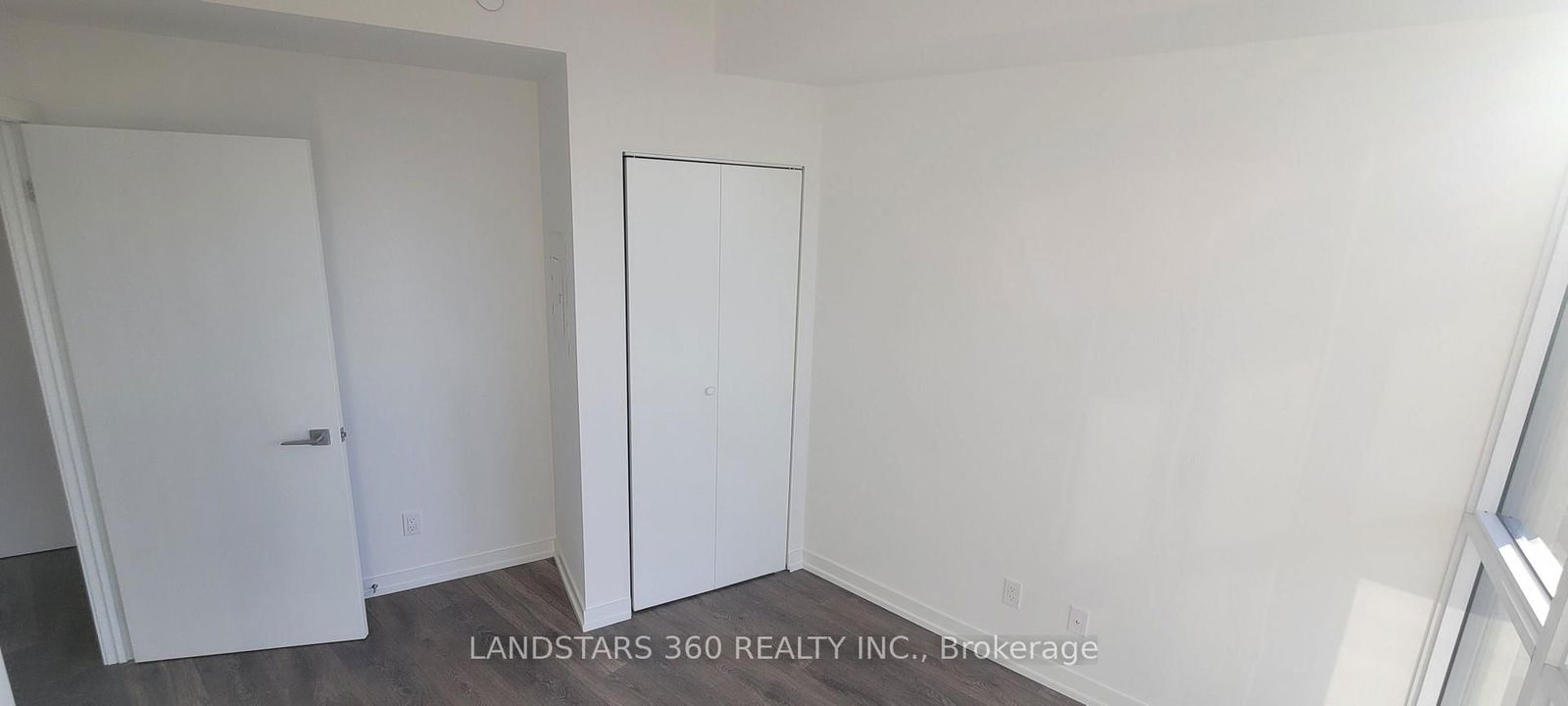 49 East Liberty St, unit 1910 for rent