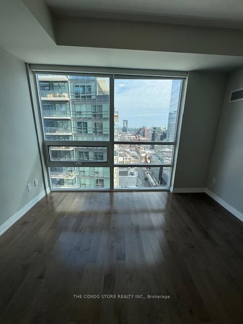 460 Adelaide St E, unit 1911 for sale