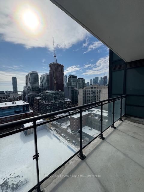 460 Adelaide St E, unit 1911 for sale