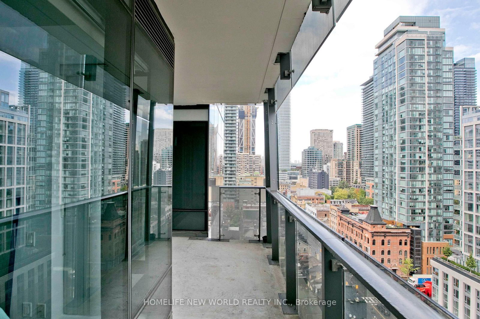 5 St Joseph St, unit 1410 for sale