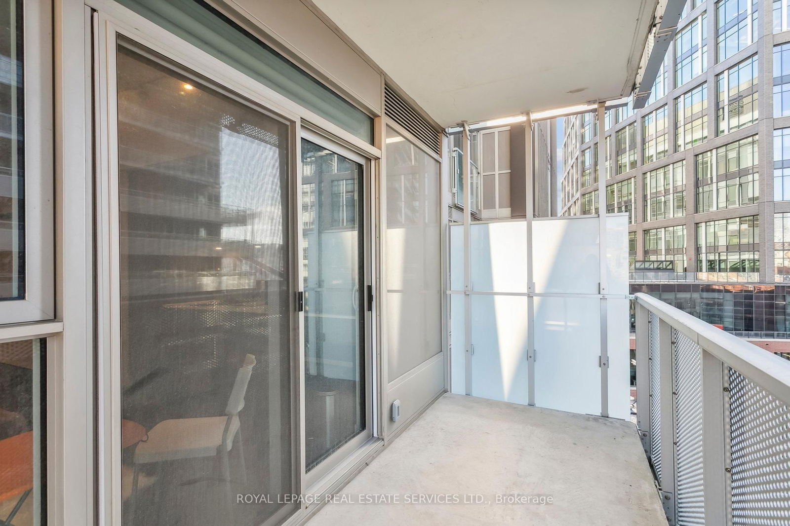 20 Richardson St, unit 513 for rent