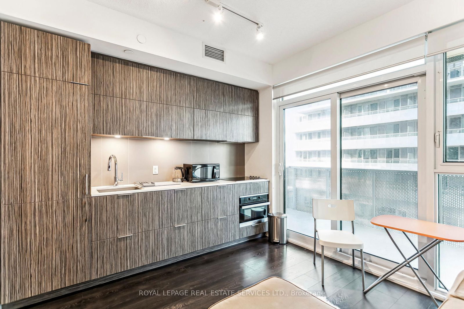 20 Richardson St, unit 513 for rent