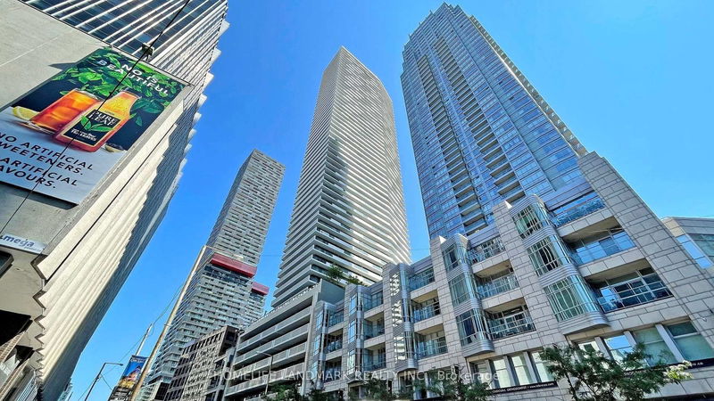 2221 Yonge St, unit 5109 for sale