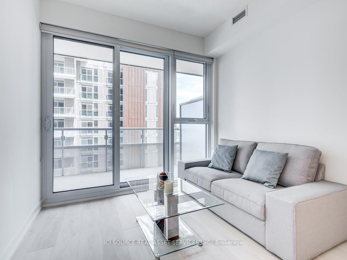 15 Lower Jarvis St, unit 701 for rent