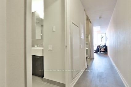 560 King St W, unit 521 for rent