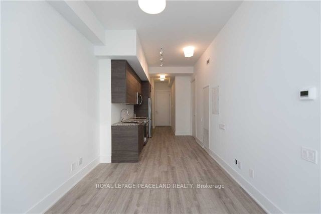 28 Wellesley St E, unit 3604 for rent