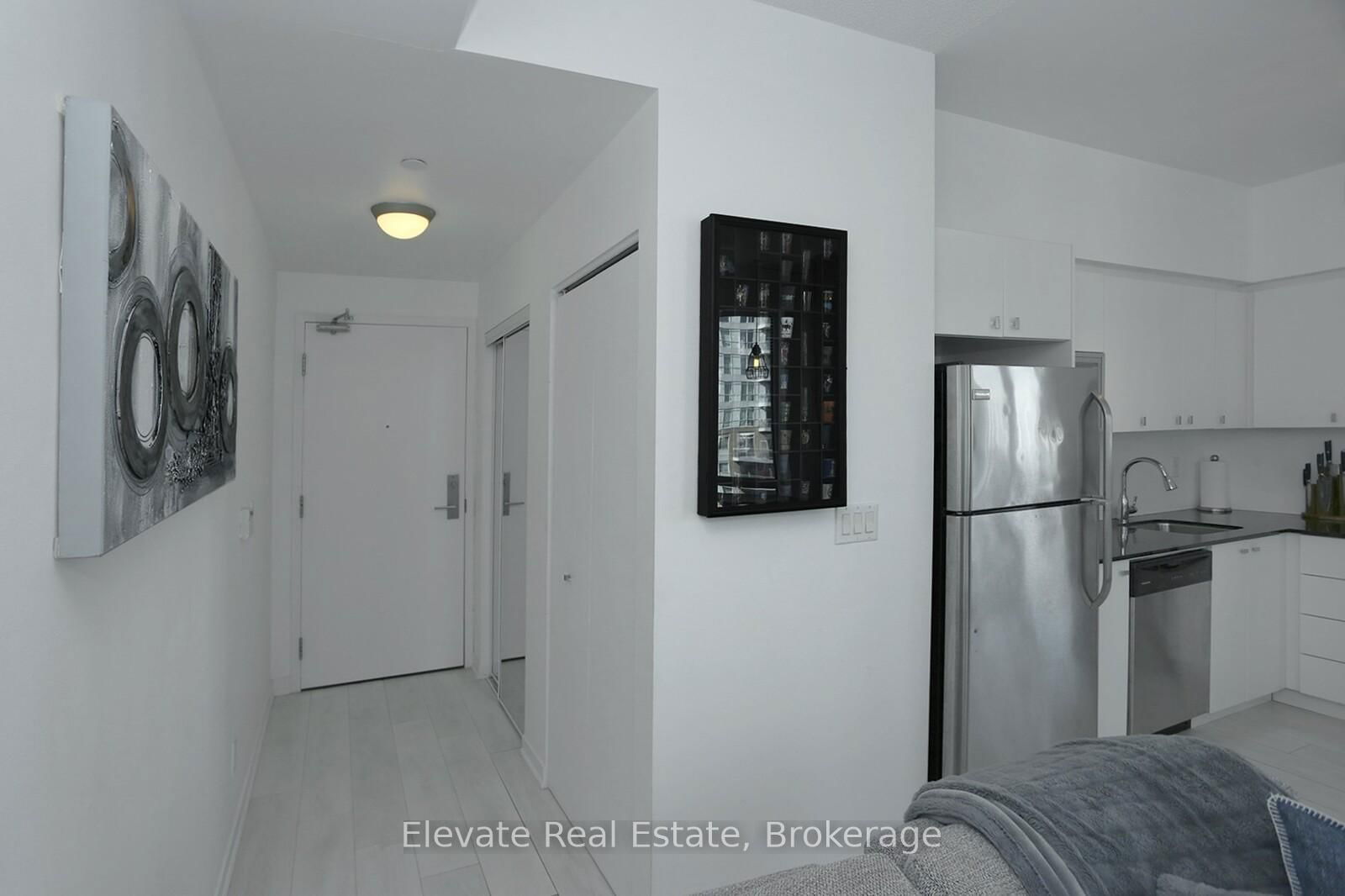 150 East Liberty St, unit 1004 for sale