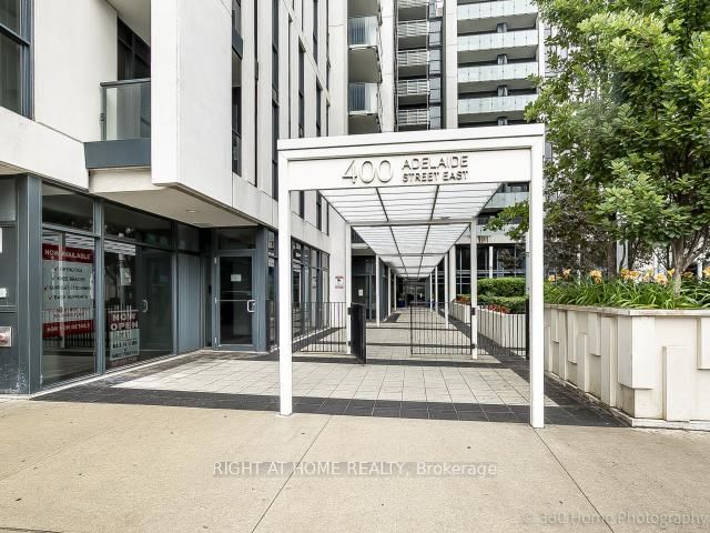 400 Adelaide St E, unit 517 for rent