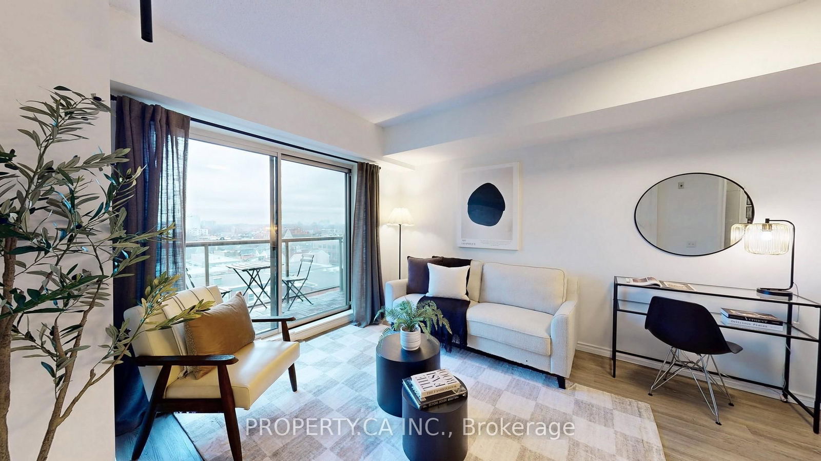 140 Bathurst St, unit Ph02 for sale