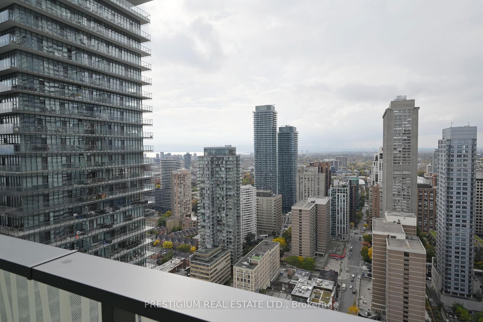 42 Charles St, unit 3703 for rent