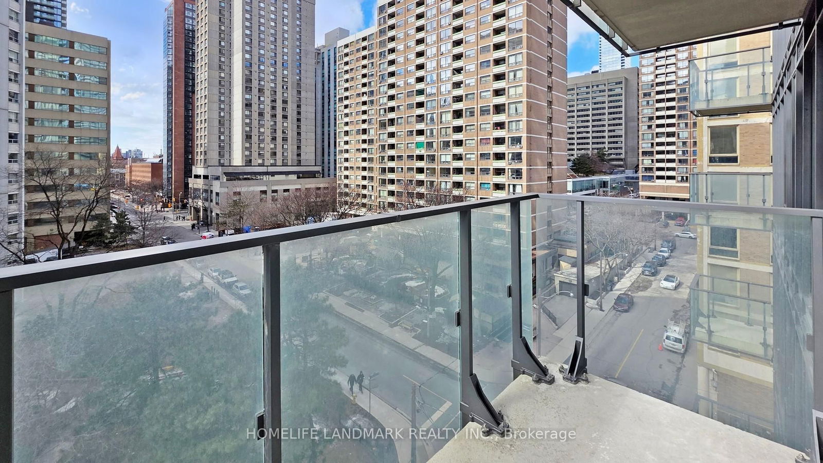 75 St. Nicholas St, unit 606 for sale