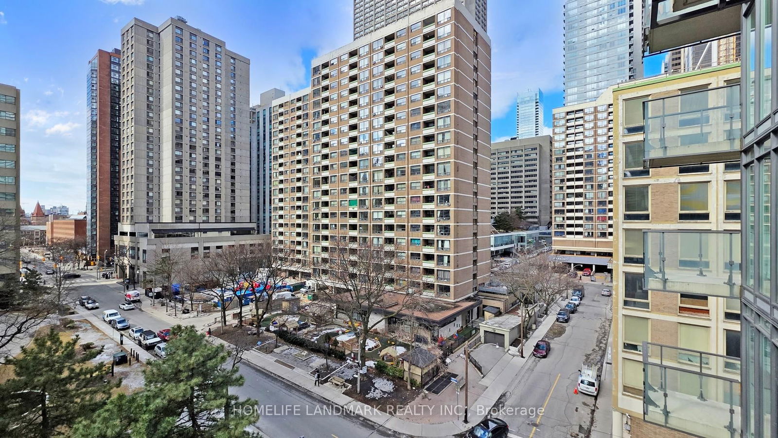 75 St. Nicholas St, unit 606 for sale