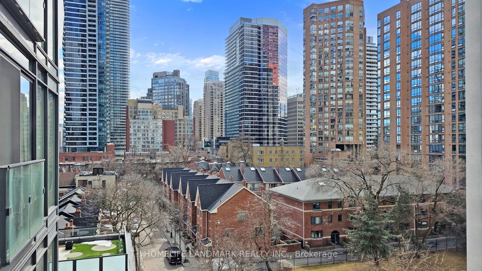 75 St. Nicholas St, unit 606 for sale