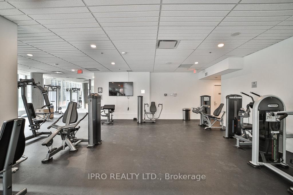 375 King St W, unit 701 for sale