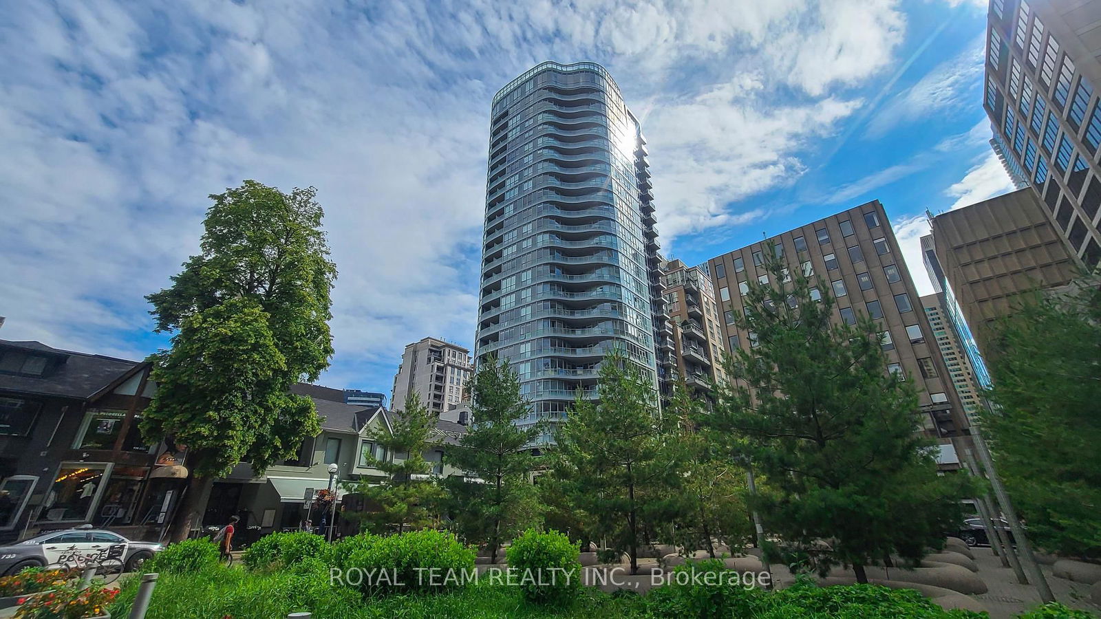 88 Cumberland St, unit 1806 for sale