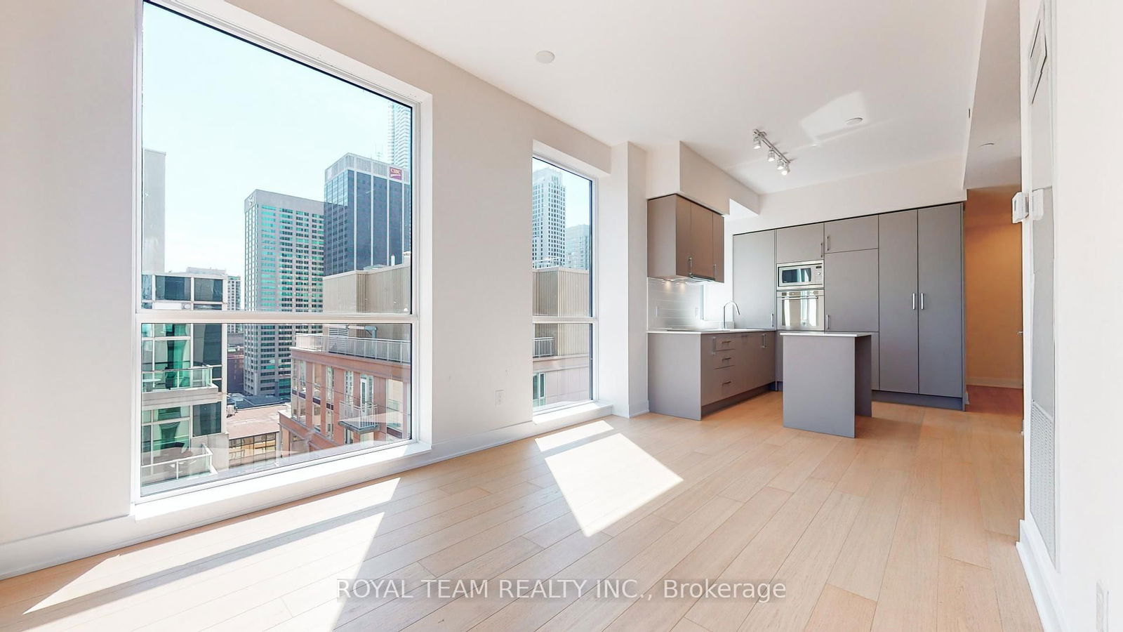 88 Cumberland St, unit 1806 for sale