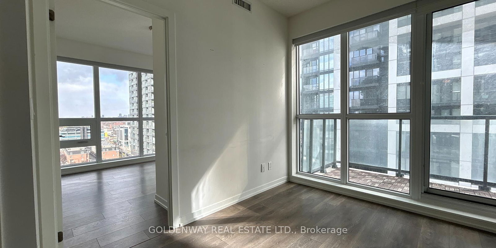 49 East Liberty St, unit 1211 for sale