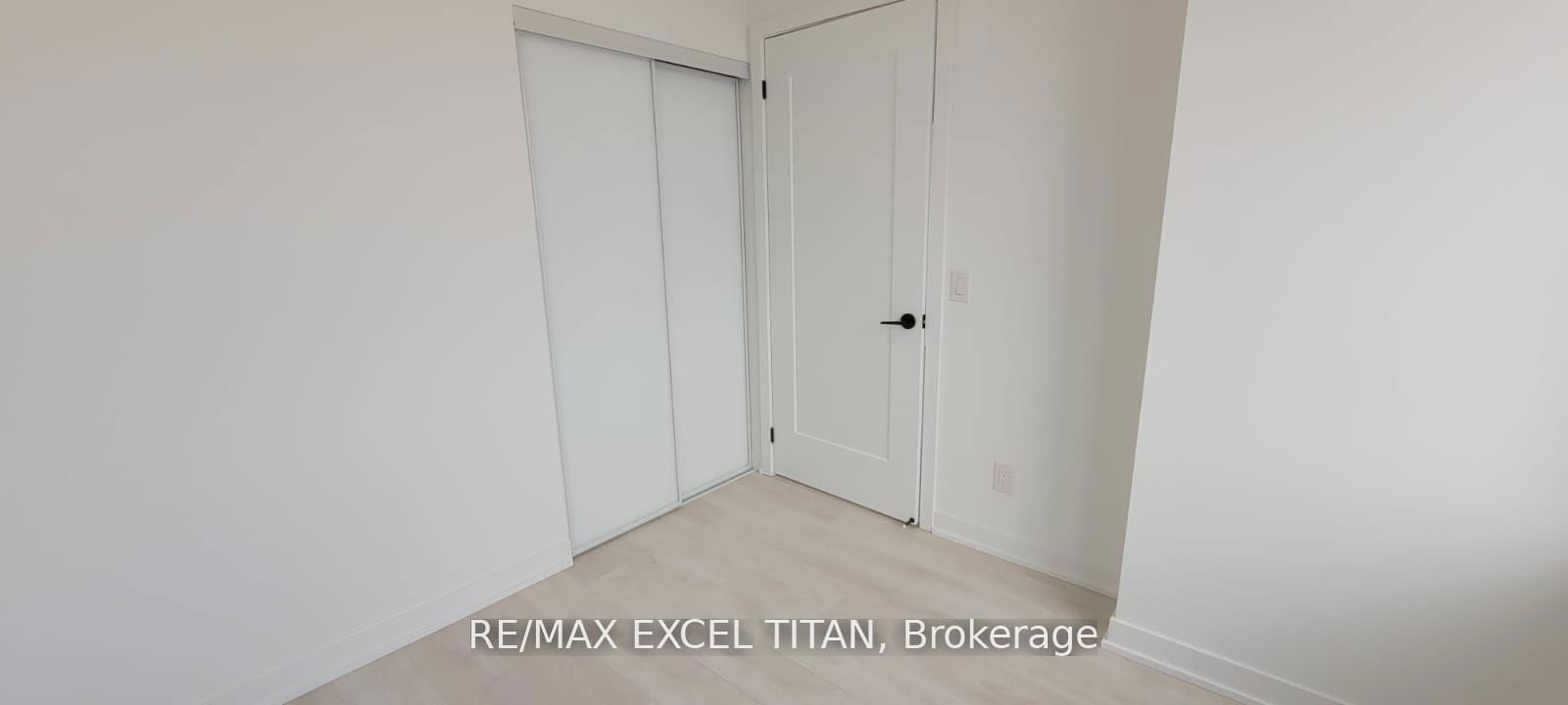 5 Defries St, unit 1612 for rent