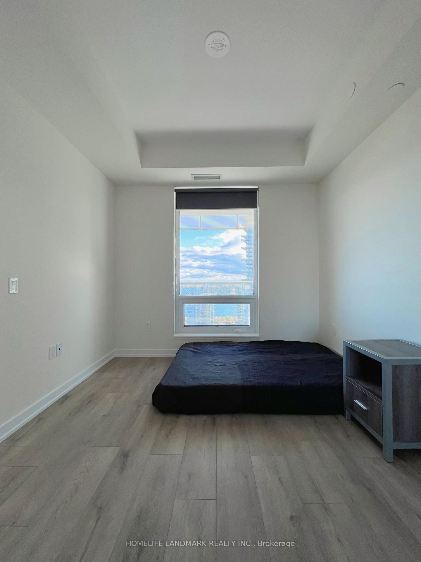 28 Freeland St, unit 1101 for rent