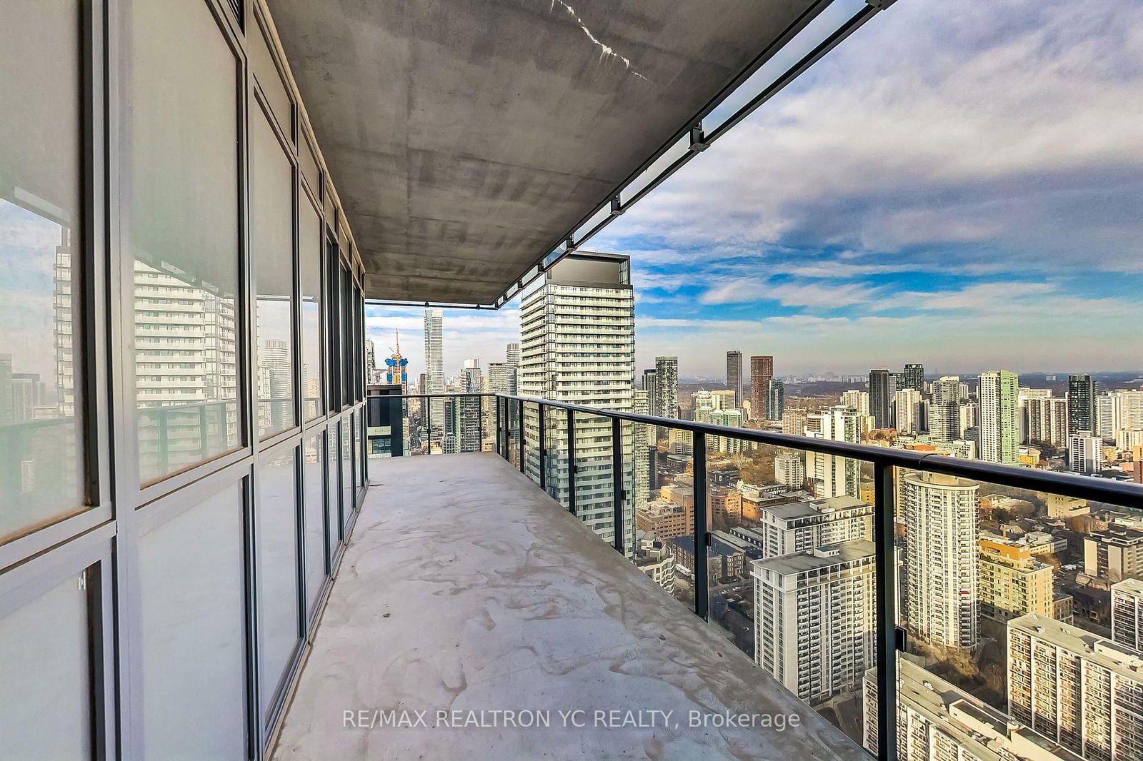 7 Grenville St, unit 4705 for sale