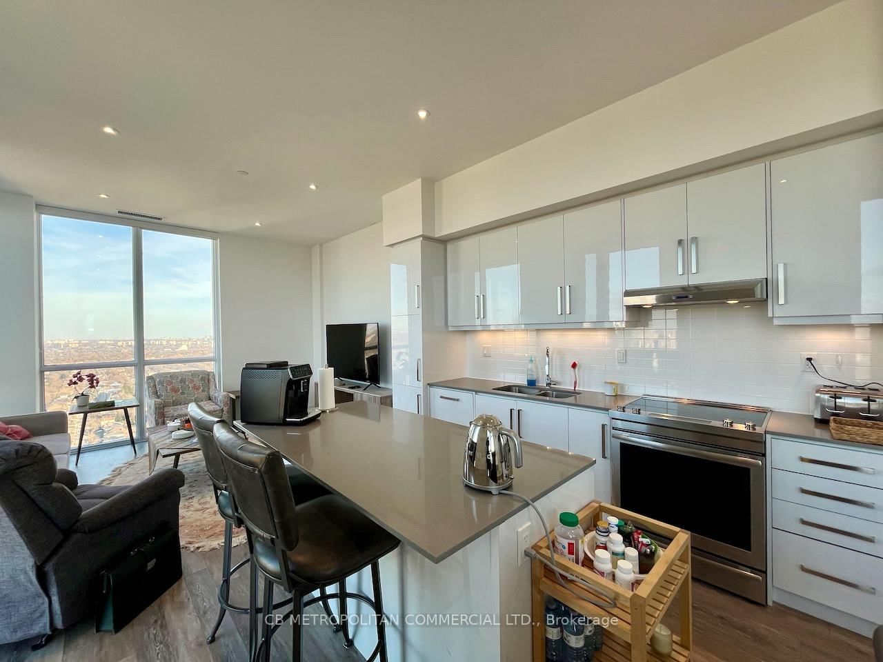 5180 Yonge St, unit UPH02 for sale