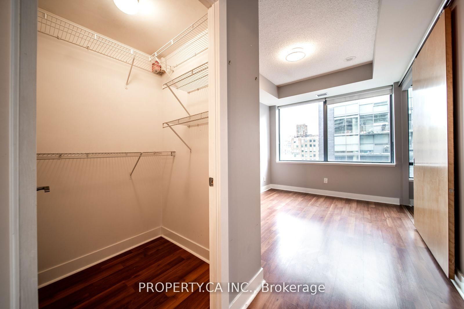 438 King St W, unit 1314 for sale